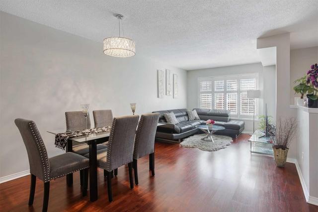 111 - 5030 Heatherleigh Ave, Townhouse with 3 bedrooms, 2 bathrooms and 1 parking in Mississauga ON | Image 2