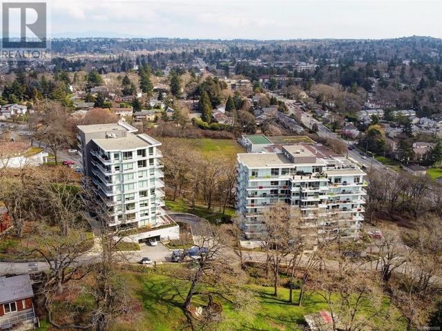 101 - 4009 Rainbow Hill Lane, Condo with 2 bedrooms, 2 bathrooms and 1 parking in Saanich BC | Image 30