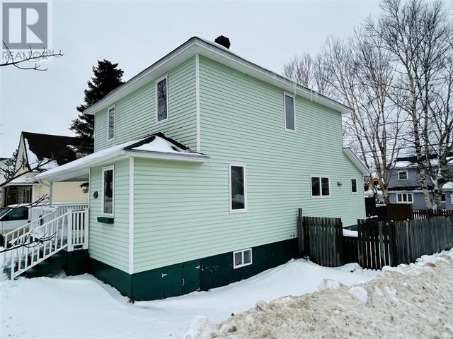 12 Greenwood Avenue, House detached with 3 bedrooms, 1 bathrooms and null parking in Grand Falls-Windsor NL | Image 4