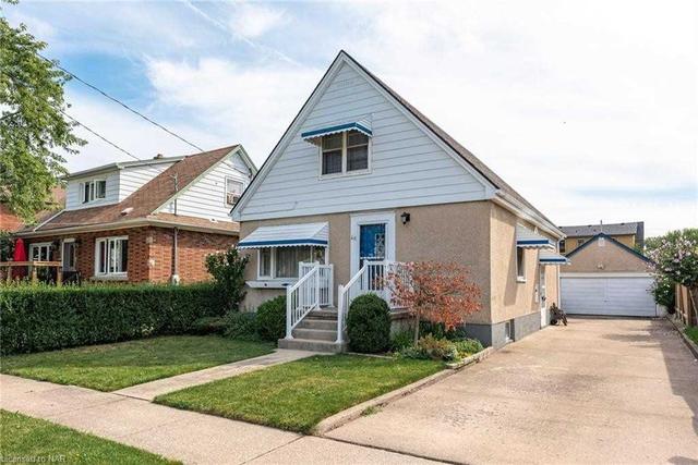 46 Chelsea St, House detached with 3 bedrooms, 3 bathrooms and 6 parking in St. Catharines ON | Image 12