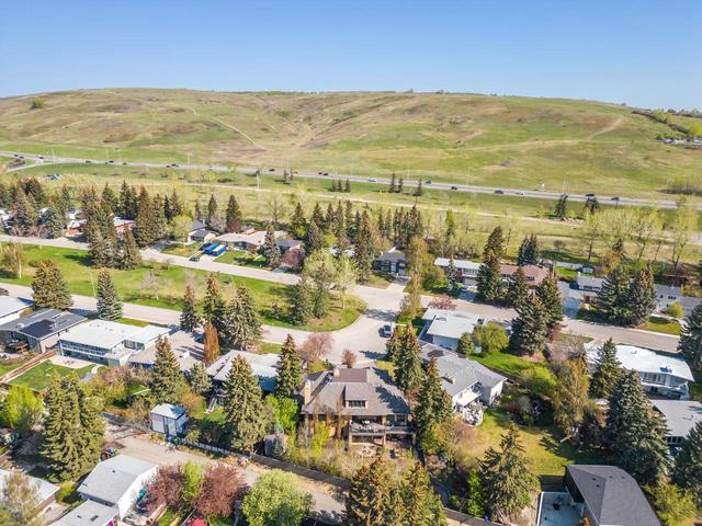 1811 Cayuga Crescent Nw, House detached with 5 bedrooms, 4 bathrooms and 4 parking in Calgary AB | Image 47