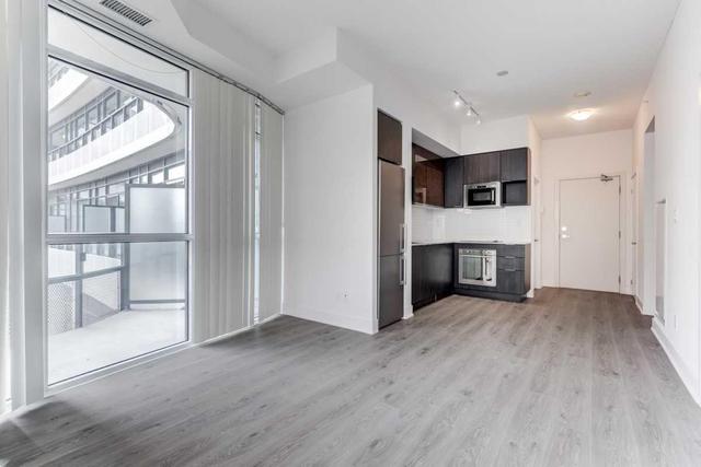 225 - 99 The Donway W, Condo with 1 bedrooms, 2 bathrooms and 1 parking in Toronto ON | Image 4