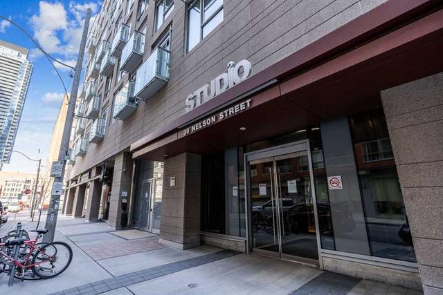 th 28 - 30 Nelson St, Townhouse with 3 bedrooms, 3 bathrooms and 2 parking in Toronto ON | Image 19