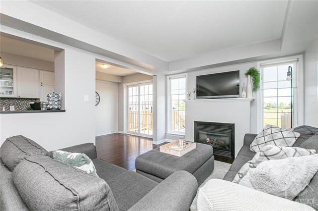 152 Cedardown Private, Townhouse with 3 bedrooms, 3 bathrooms and 2 parking in Ottawa ON | Image 8