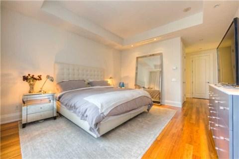 1101 - 88 Davenport Rd, Condo with 2 bedrooms, 3 bathrooms and 2 parking in Toronto ON | Image 2