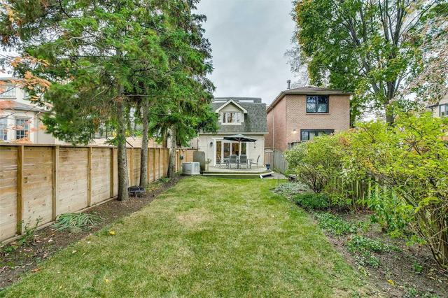 540 St Germain Ave, House detached with 3 bedrooms, 4 bathrooms and 2 parking in Toronto ON | Image 20