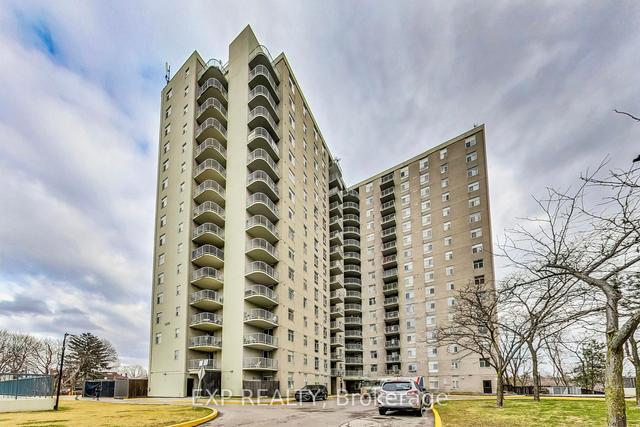 810 - 3559 Eglinton Ave W, Condo with 2 bedrooms, 1 bathrooms and 1 parking in Toronto ON | Image 12