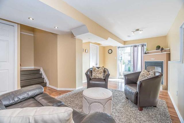 41 Gadwall Ave, House attached with 3 bedrooms, 3 bathrooms and 3 parking in Barrie ON | Image 10