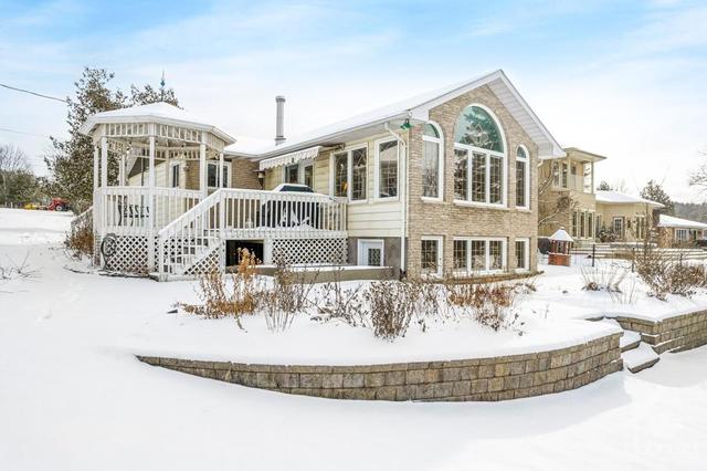 442 Hall Shore Drive, House detached with 6 bedrooms, 3 bathrooms and 16 parking in Lanark Highlands ON | Image 3