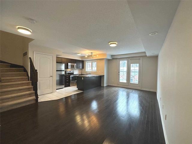 5 - 2464 Post Rd, Townhouse with 2 bedrooms, 2 bathrooms and 1 parking in Oakville ON | Image 11