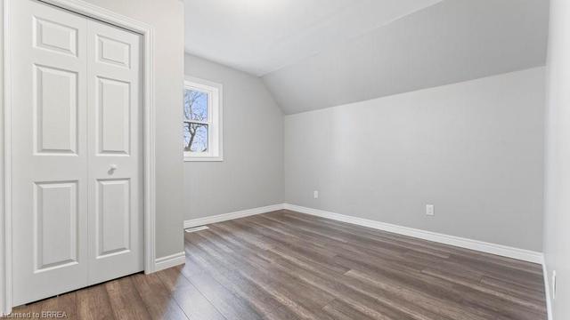 19 Aberdeen Avenue, House detached with 3 bedrooms, 1 bathrooms and 2 parking in Brantford ON | Image 11