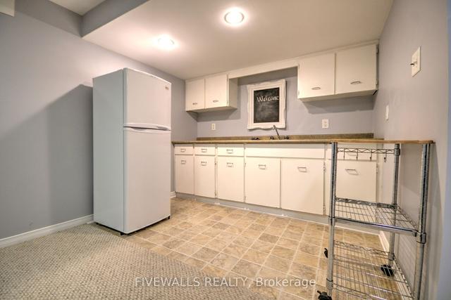 2 - 673 Woodcrest Blvd, Townhouse with 3 bedrooms, 4 bathrooms and 3 parking in London ON | Image 20