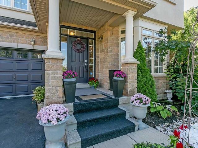 3310 Timeless Dr, House detached with 4 bedrooms, 4 bathrooms and 4 parking in Oakville ON | Image 23