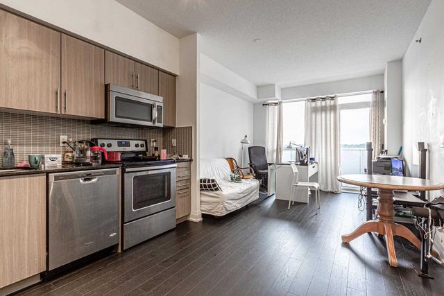 702 - 65 Speers Rd, Condo with 1 bedrooms, 1 bathrooms and 1 parking in Oakville ON | Image 6