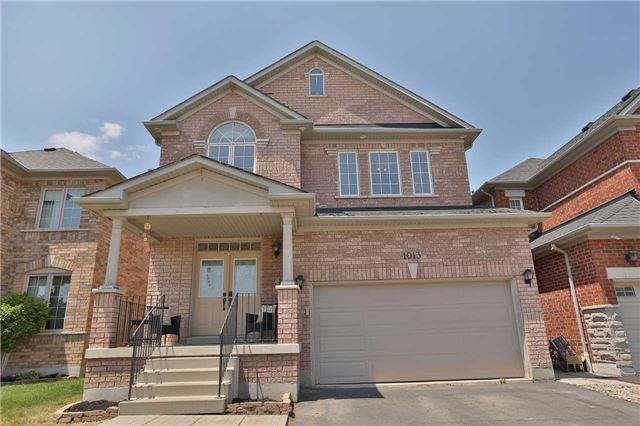 1013 Sprucedale Lane, House detached with 4 bedrooms, 5 bathrooms and 2 parking in Milton ON | Image 1