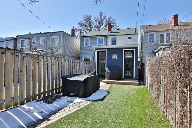 75 Bastedo Ave, House semidetached with 2 bedrooms, 1 bathrooms and 0 parking in Toronto ON | Image 18