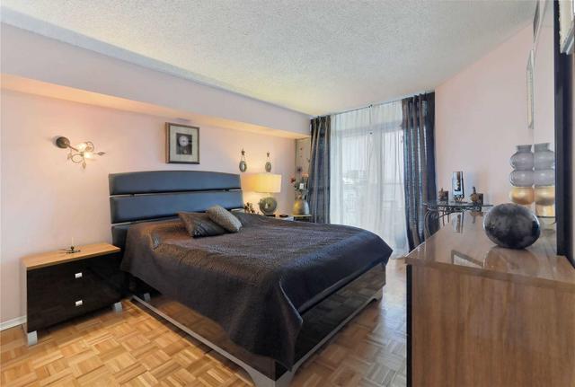 705 - 1 Rowntree Rd, Condo with 2 bedrooms, 2 bathrooms and 1 parking in Toronto ON | Image 10