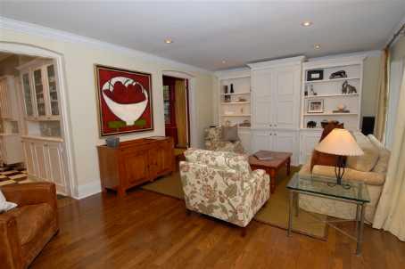 158 Glenrose Ave, House detached with 3 bedrooms, 2 bathrooms and 2 parking in Toronto ON | Image 7