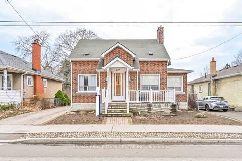 139 York Rd, House detached with 4 bedrooms, 3 bathrooms and 5 parking in Guelph ON | Card Image