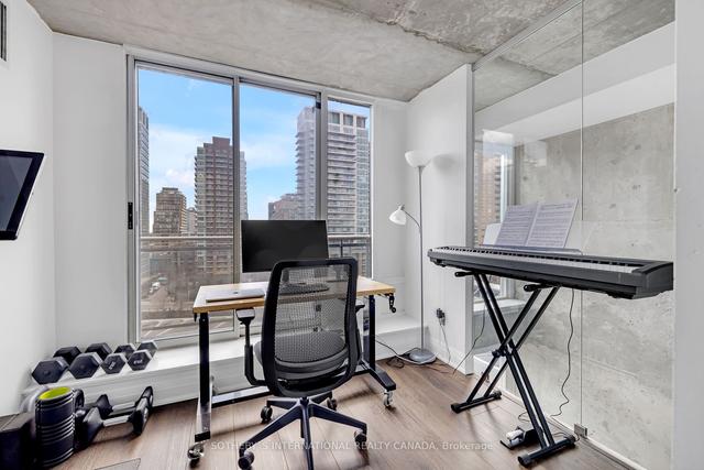 1025 - 1029 King St W, Condo with 2 bedrooms, 2 bathrooms and 2 parking in Toronto ON | Image 3