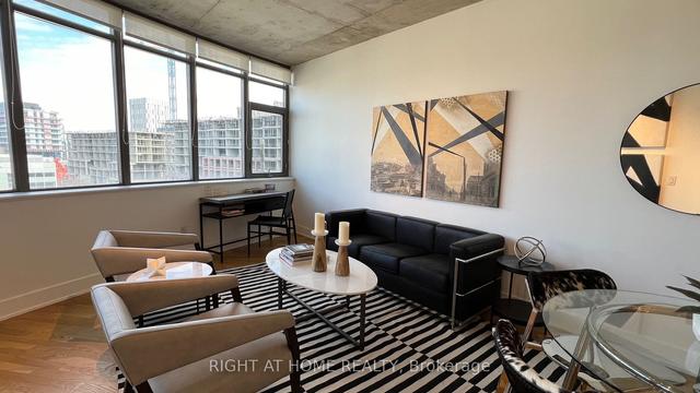 603 - 90 Trinity St, Condo with 1 bedrooms, 1 bathrooms and 0 parking in Toronto ON | Image 1