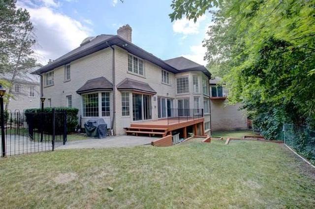 12 Barrister's Crt, House detached with 5 bedrooms, 8 bathrooms and 9 parking in Markham ON | Image 24