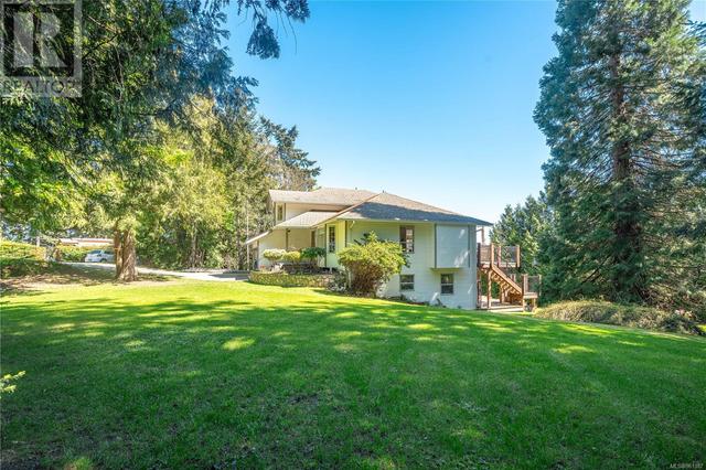 2114 Trident Pl, House detached with 4 bedrooms, 4 bathrooms and 6 parking in North Saanich BC | Image 33