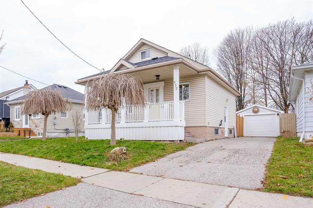 452 Madison Ave, House detached with 1 bedrooms, 2 bathrooms and 5 parking in Oshawa ON | Card Image