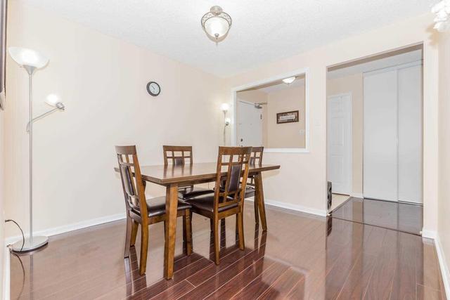 801 - 12 Laurelcrest St, Condo with 2 bedrooms, 2 bathrooms and 3 parking in Brampton ON | Image 9