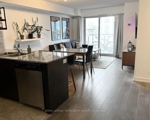 807 - 1410 Dupont St W, Condo with 1 bedrooms, 1 bathrooms and 1 parking in Toronto ON | Image 1