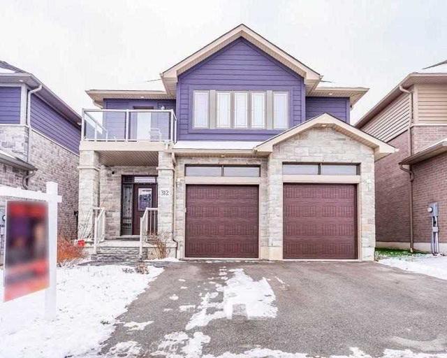 312 Carriage Way, House detached with 5 bedrooms, 5 bathrooms and 4 parking in Waterloo ON | Image 1