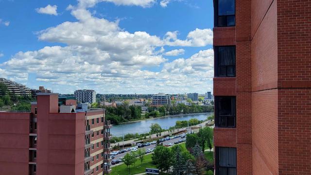 1001 - 116 3 Avenue Se, Condo with 1 bedrooms, 1 bathrooms and null parking in Calgary AB | Image 4
