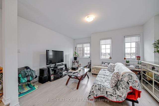 3 Tobias Lane, House attached with 2 bedrooms, 2 bathrooms and 2 parking in Barrie ON | Image 5