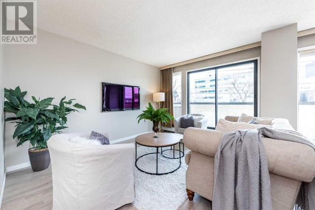 203, - 330 15 Avenue Sw, Condo with 2 bedrooms, 1 bathrooms and 1 parking in Calgary AB | Image 14