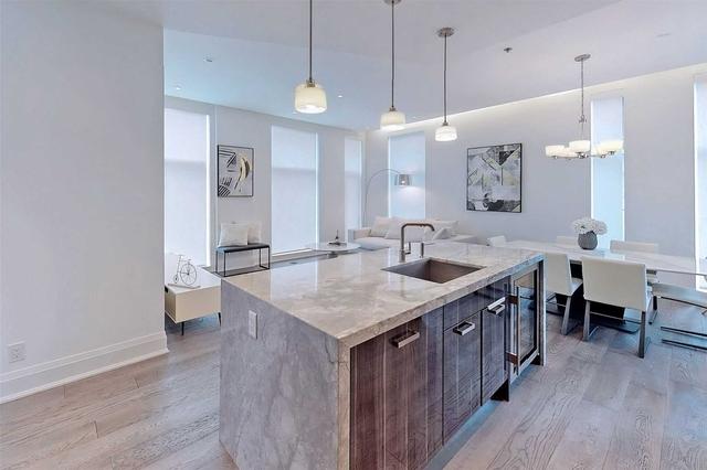 th05 - 63 St Mary St, Townhouse with 3 bedrooms, 4 bathrooms and 2 parking in Toronto ON | Image 4