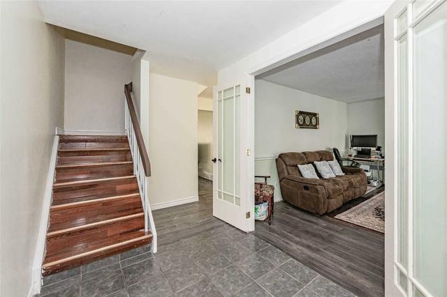 57 Janefield Ave, Townhouse with 4 bedrooms, 4 bathrooms and 2 parking in Guelph ON | Image 35