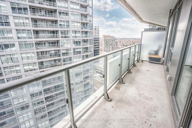 1404 - 2221 Yonge St, Condo with 1 bedrooms, 1 bathrooms and 1 parking in Toronto ON | Image 13