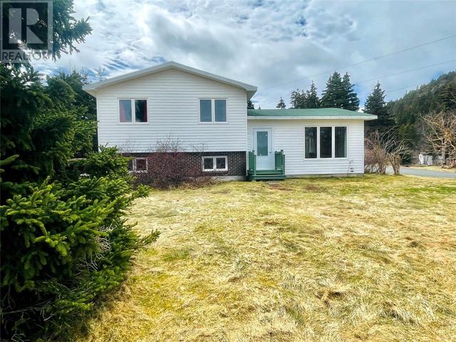 17 Big Pond Road, House detached with 3 bedrooms, 1 bathrooms and null parking in Conception Harbour NL | Image 21