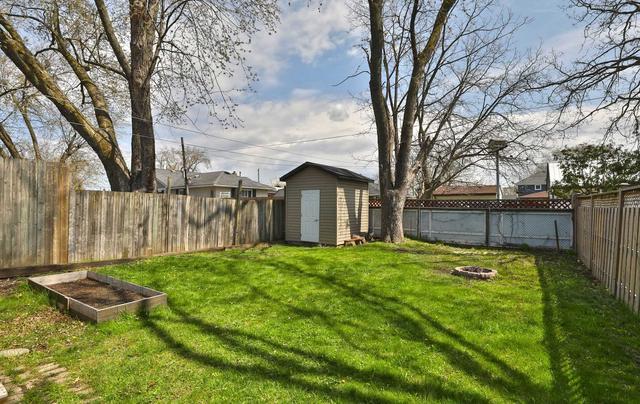 8 Thornton St, House detached with 3 bedrooms, 2 bathrooms and 2 parking in St. Catharines ON | Image 19