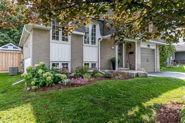 44 Brenda Blvd, House detached with 3 bedrooms, 2 bathrooms and 5 parking in Orangeville ON | Image 12