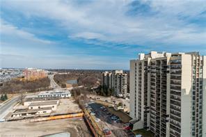 1303 - 65 Speers Rd, Condo with 2 bedrooms, 2 bathrooms and 1 parking in Oakville ON | Image 8