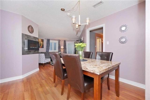 106 - 193 Lake Driveway W, Condo with 3 bedrooms, 2 bathrooms and 1 parking in Ajax ON | Image 3