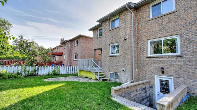 236 Byng Ave, House detached with 4 bedrooms, 4 bathrooms and 4 parking in Toronto ON | Image 17