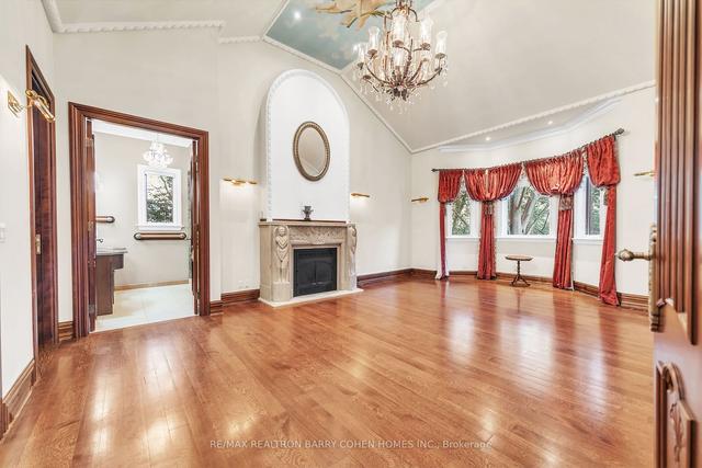 9 Post Rd, House detached with 7 bedrooms, 10 bathrooms and 23 parking in Toronto ON | Image 13