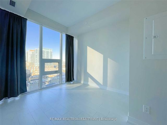1109 - 19 Western Battery Rd, Condo with 2 bedrooms, 2 bathrooms and 1 parking in Toronto ON | Image 9