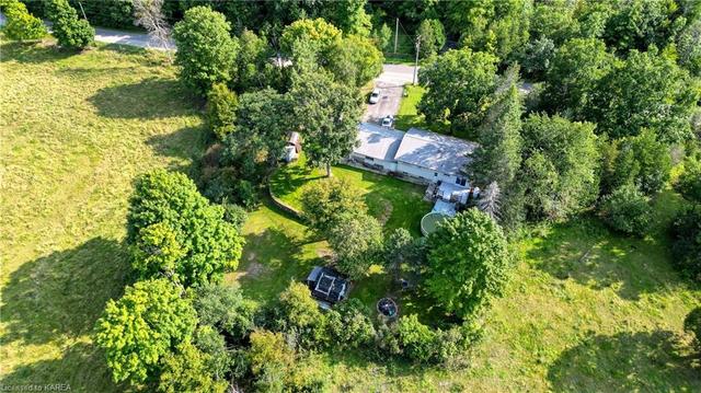 2260 Horning Road, House detached with 4 bedrooms, 2 bathrooms and 7 parking in South Frontenac ON | Image 39