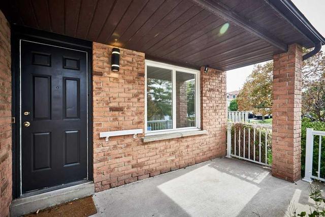 1 Chalmers Cres, House detached with 3 bedrooms, 4 bathrooms and 4 parking in Ajax ON | Image 12