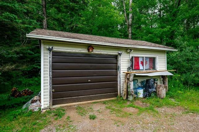 1165 County Road 620 Rd, House detached with 2 bedrooms, 1 bathrooms and 12 parking in North Kawartha ON | Image 18