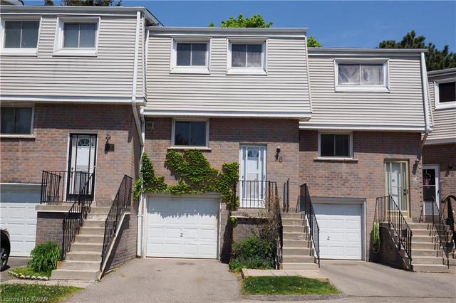 76 - 400 Mississauga Valley Boulevard, House attached with 3 bedrooms, 1 bathrooms and 2 parking in Mississauga ON | Image 1