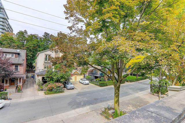 123 Heath St W, House semidetached with 3 bedrooms, 4 bathrooms and 4 parking in Toronto ON | Image 16
